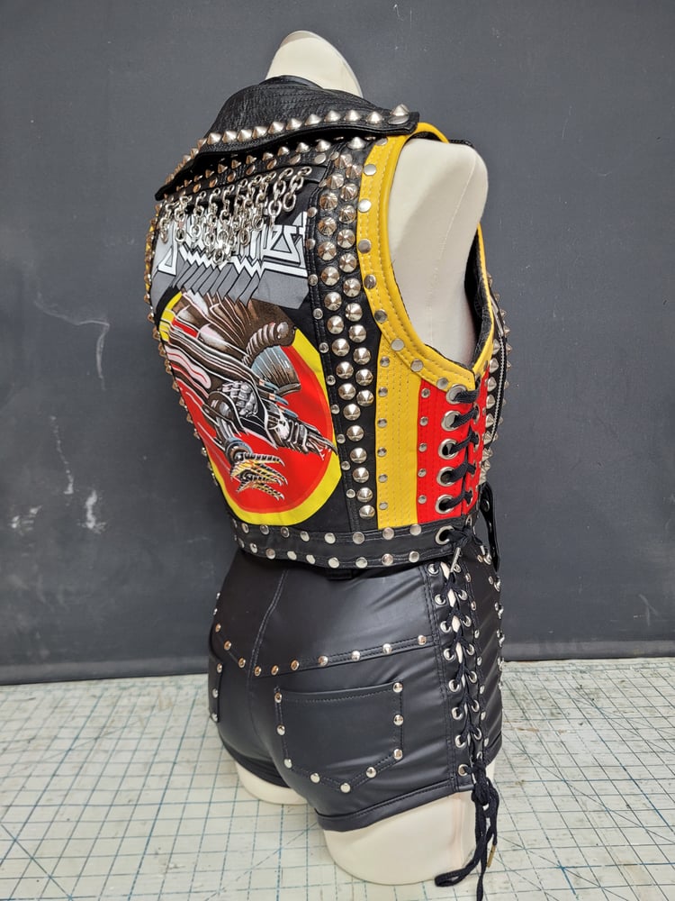 Image of SCREAMING FOR VENGEANCE VEST
