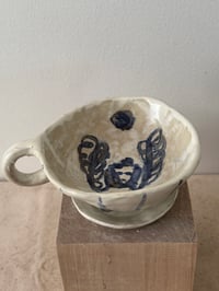 Image 2 of Morning Cup : Striped Angel