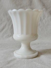 Image 4 of Vintage Mid-Century Milk Glass Pedestal Compote