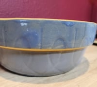 Image 3 of Watt Pottery ovenware mixing bowl 