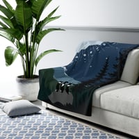 Image 2 of Moon Dogs Lightweight Sherpa Blanket