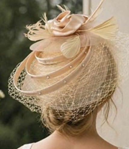 Image of WOMENS FEATHER HAT