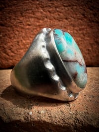 Image 6 of WL&A Handmade High Grade Quartz Bisbee Turquoise Sterling Oval Signet Ring - Size 11