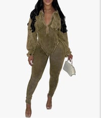 Image 3 of Kim