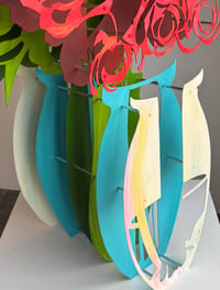 Image 6 of "Vase" by Michael Kalish
