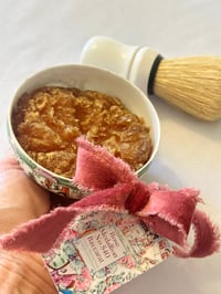 Image 8 of Rose Medallion No 540 Baccarat Rouge Luxury Shave Soap Set 