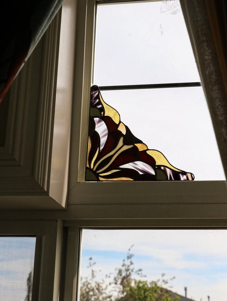 Image of Groovy window edge 