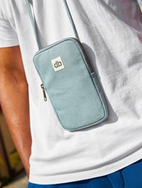 Image 15 of Hindbag Bill phone bag