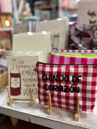 Image 7 of Neceser bordado Chinija de corazón 