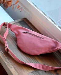 Image 8 of Hindbag Fanny pack Sasha 
