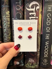 Image 1 of Pumpkin & Maple Stud Pack