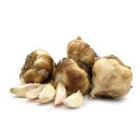 Image 2 of French Oak Smoked Garlic Bulb
