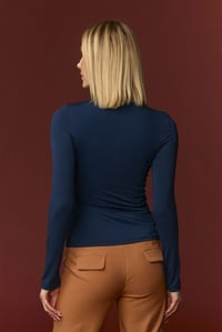 Image 2 of Top blue soho Minueto