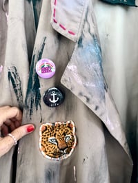 Image 4 of SIGN 🍒  ¥ UPCYCLED  ¥ UNISEX ¥ VINTAGE TRENCHCOAT ¥ IBIZA¥ HANDPAI...