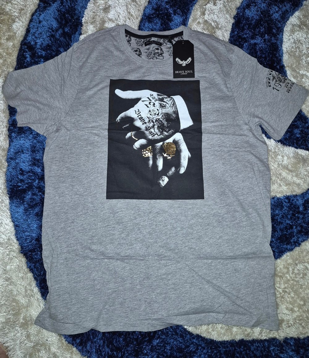 Image of BRAVE SOULT-SHIRT 
