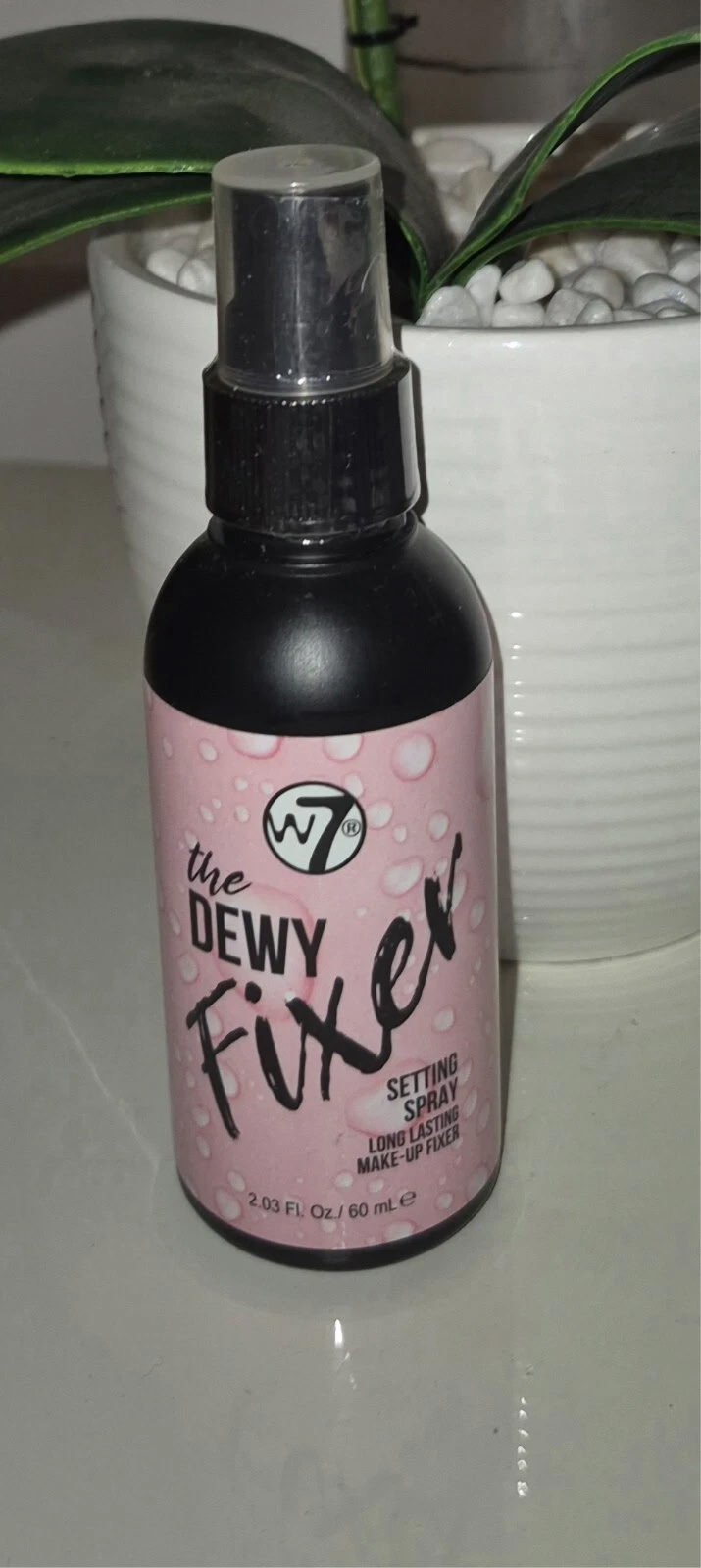 Image of W7 The Dewy Fixer Sitting Spray 