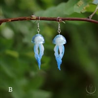 Image 4 of Jellyfish earrings (fixed)