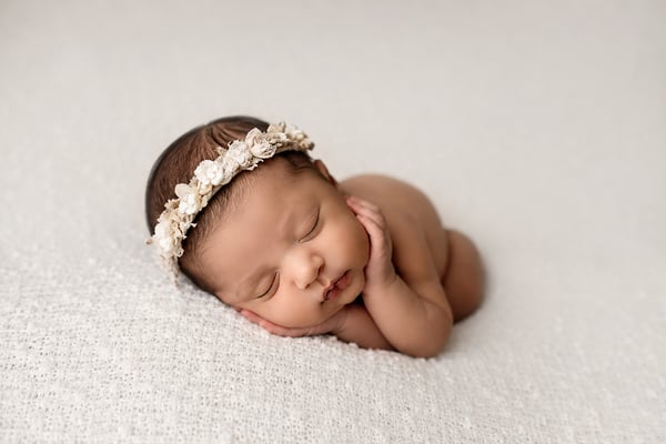 Image of Kiana Backdrop - Pink / White