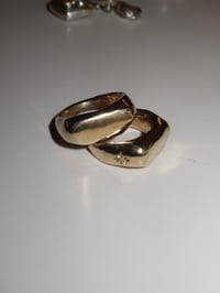 Image 2 of just floie signet 
