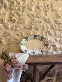 Image 2 of Plat Longwy modèle Lorrain en terre de fer XIXe siècle - Art de la table brocante 