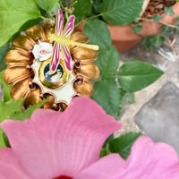 Image 5 of Broche "DOLLY"