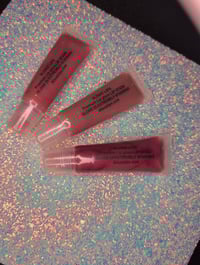 Image 4 of Extreme mood changing lip stain dark pink