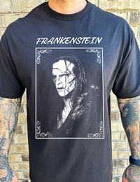 THE CREATURE IN BLACK (PRE-ORDER)