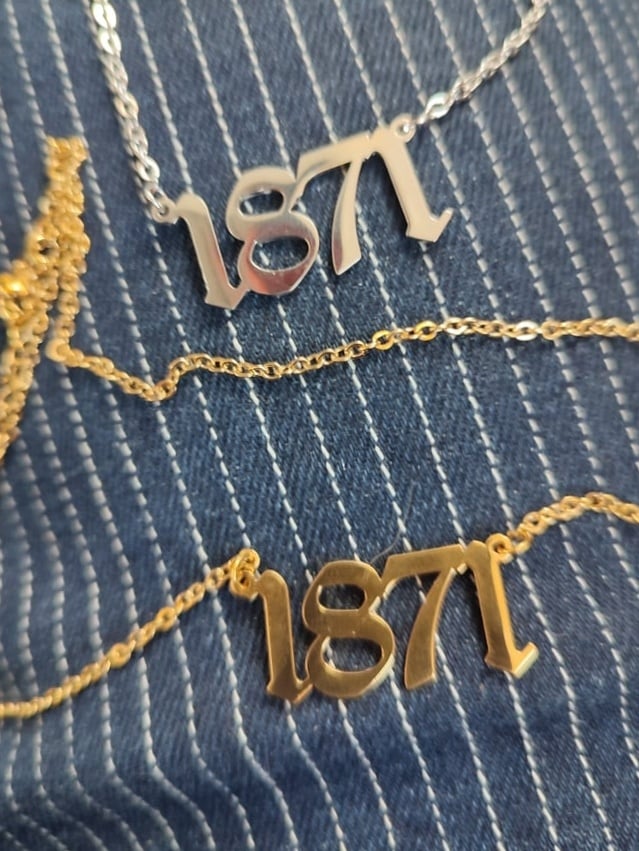 Colliers 1871 - En soutien !