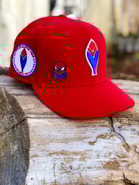 Image 4 of “Spider-Man” Pin (GITD)