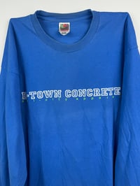 Image 3 of Late 90s/Early 2000s E-town Concrete long-sleeve
