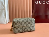 Image 6 of GG makeup case 
