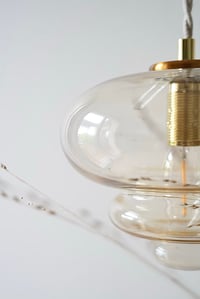 Image 5 of Baladeuse Ou Suspension Globe Ambré .