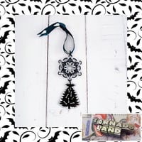 Bat + Bones X-Mas Tree Snowflake Ornament
