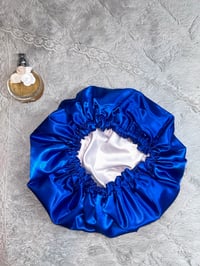 Image 2 of Championship Wave | Bonnet