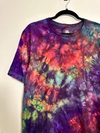 Image 1 of MEDIUM - HOCUS POCUS TEE