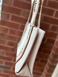 Image 3 of Chloè Tote