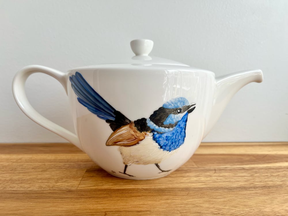 Wren Teapot