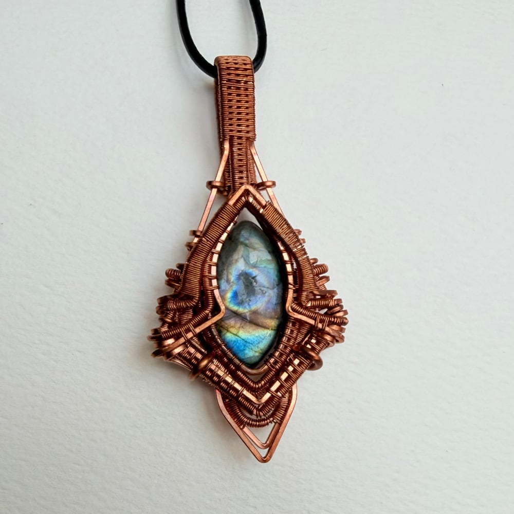 Image of Rainbow Labradorite Pendant
