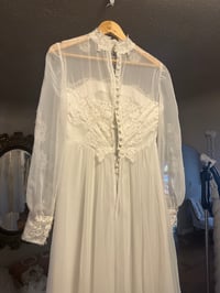 Image 12 of 1970s Simple Lace 