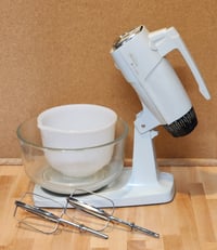 Image 2 of Vintage Sunbeam Mixmaster
