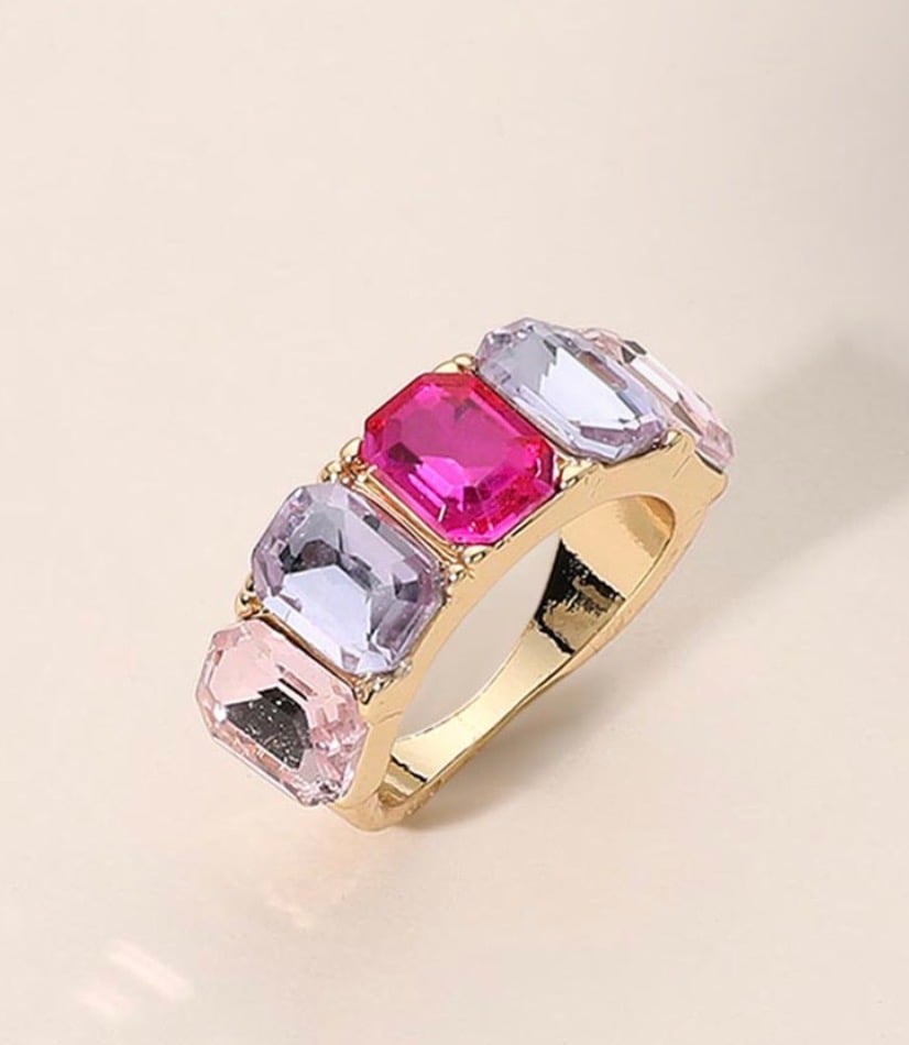 Image of EMERALD STONE RING BAND 