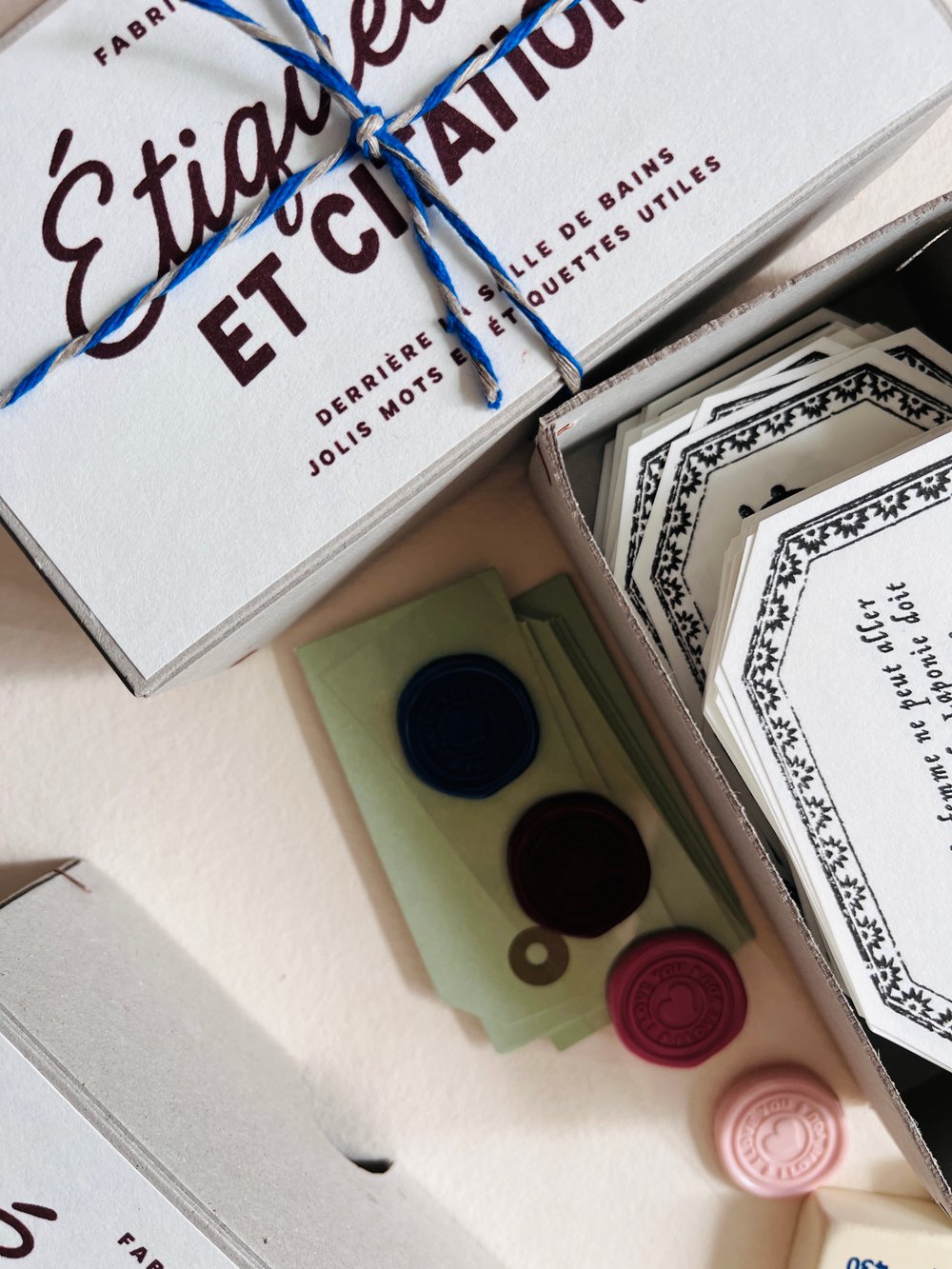 Image of LABELS_2