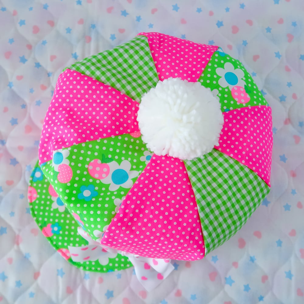 Newsboy Mix Hat: Lucky