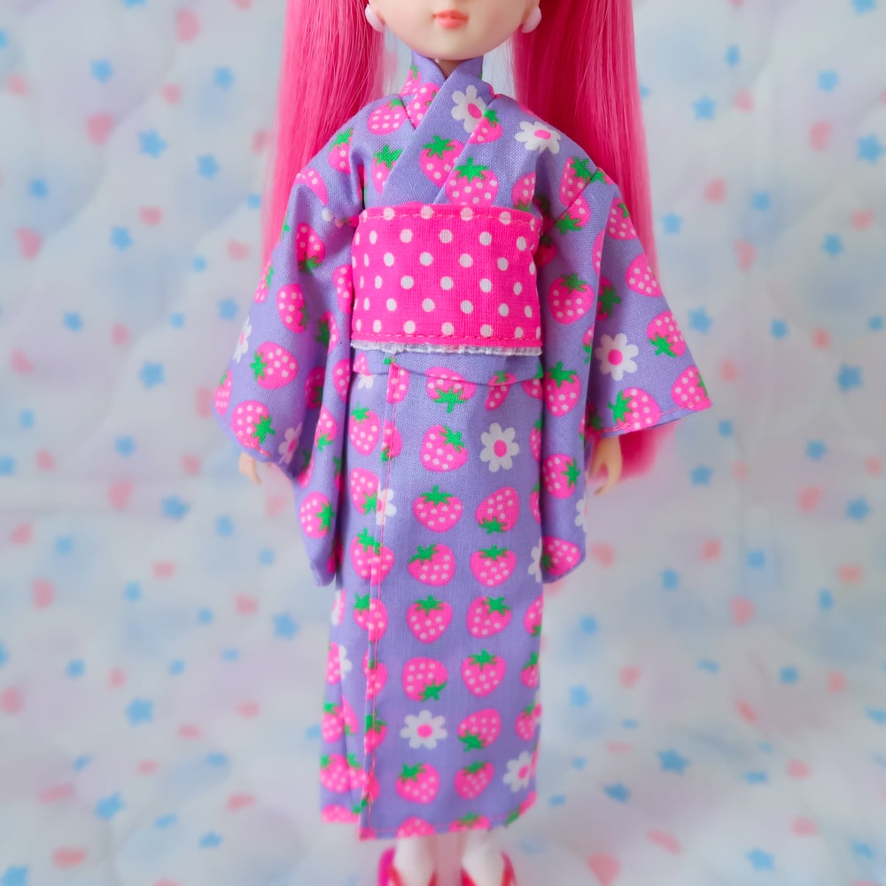 Licca Clothing: Pink Berry Yukata