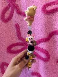 Image 2 of Winnie the Pooh Character Pen W/Dangle