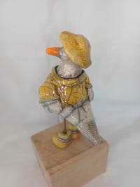 Image 2 of La mouette en ciré jaune