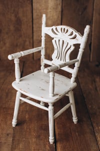 Image 6 of Antik wood chair in 3 differns colors