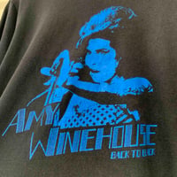 Image 2 of Amy Winehouse 06 M