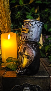 Image 3 of 👑The Armored Kingdom Peacekeeper Knight Collectible-Crusader Style-Hand Painted-Medieval Decor
