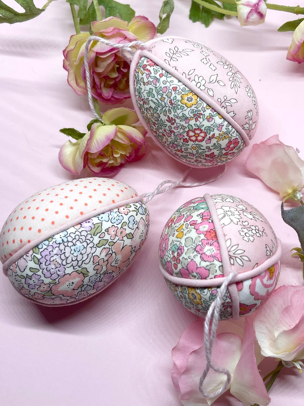 Image of Påskeæg m. snor - Rosa